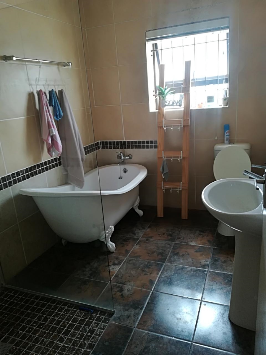 3 Bedroom Property for Sale in Kuils River Western Cape